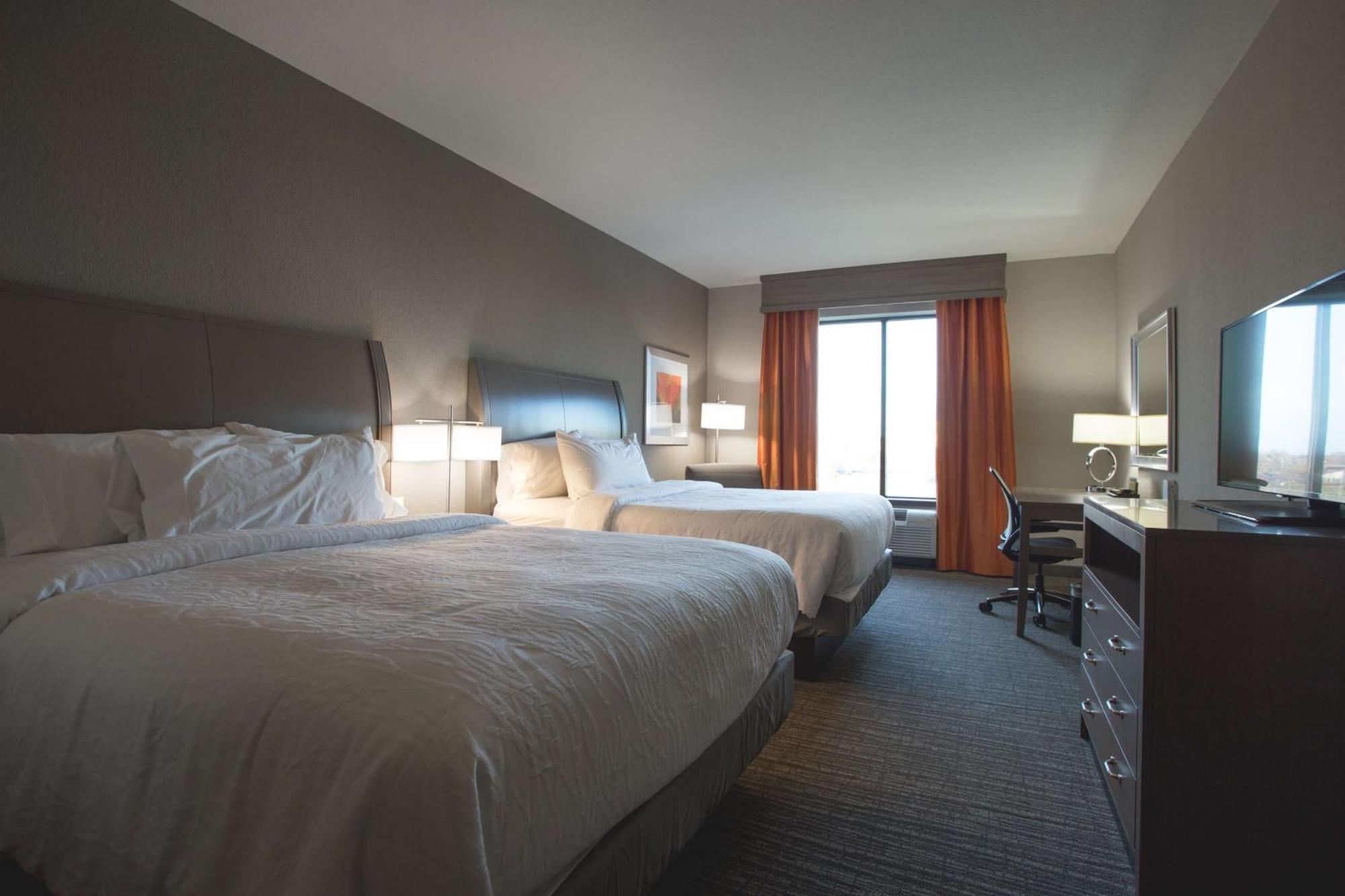 Hilton Garden I-55 Hotel 3*